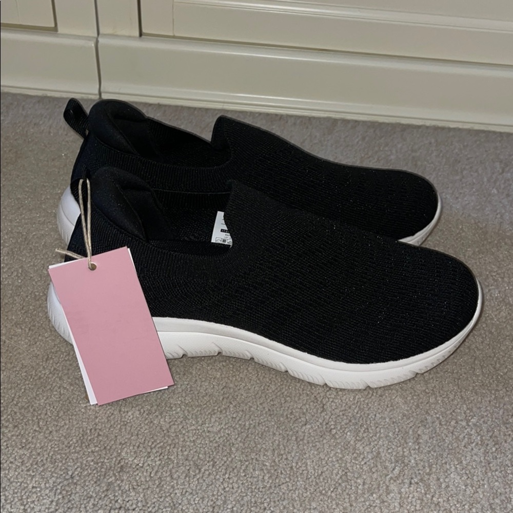 NEW STQ Black Slip-On Sneakers - Picture 3 of 10